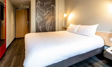 Ibis Bourges