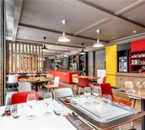 Ibis Bourges Exterior