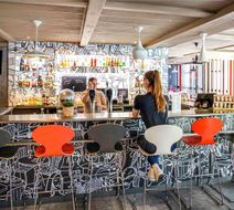 Ibis Bourges Exterior
