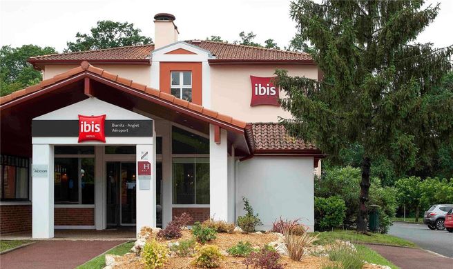 Ibis Hotel Biarritz Anglet Aeroport Exterior