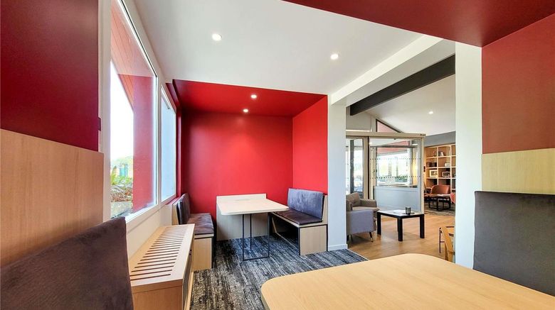 <b>Ibis Hotel Biarritz Anglet Aeroport Exterior</b>. Images powered by <a href="https://iceportal.shijigroup.com/" title="IcePortal" target="_blank">IcePortal</a>.