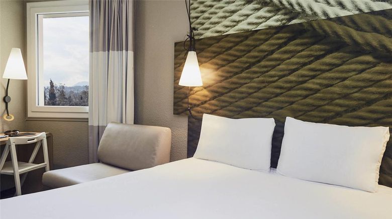 <b>Ibis Toulon La Seyne Sur Mer Room</b>. Images powered by <a href="https://iceportal.shijigroup.com/" title="IcePortal" target="_blank">IcePortal</a>.