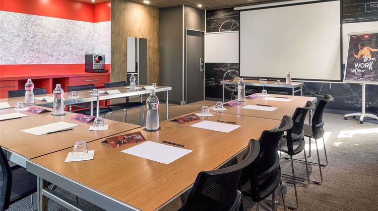 Ibis Toulon La Seyne Sur Mer Meeting
