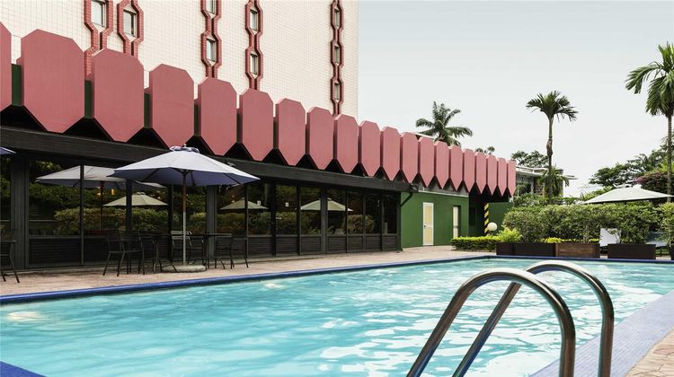 Ibis Douala Exterior