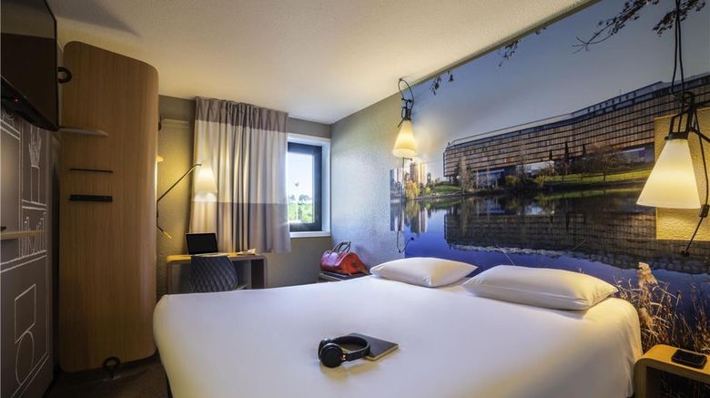 <b>Ibis Hotel Creteil Room</b>. Images powered by <a href="https://iceportal.shijigroup.com/" title="IcePortal" target="_blank">IcePortal</a>.