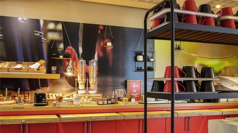 <b>Ibis Hotel Creteil Restaurant</b>. Images powered by <a href="https://iceportal.shijigroup.com/" title="IcePortal" target="_blank">IcePortal</a>.