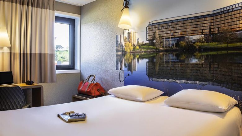Ibis Hotel Creteil Exterior. Images powered by <a href="https://iceportal.shijigroup.com" target="_blank" rel="noopener">Ice Portal</a>.