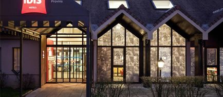 Ibis Provins Exterior