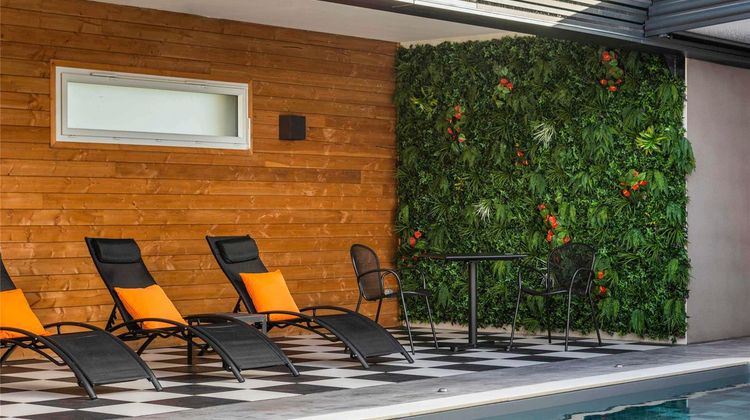 Ibis Saint Nazaire Trignac Pool