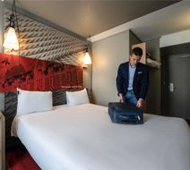 Ibis Hotel Montargis Exterior