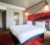 Ibis Hotel Montargis Exterior