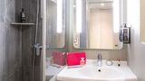 <b>Ibis Paris La Fayette Room</b>. Images powered by <a href="https://iceportal.shijigroup.com/" title="IcePortal" target="_blank">IcePortal</a>.