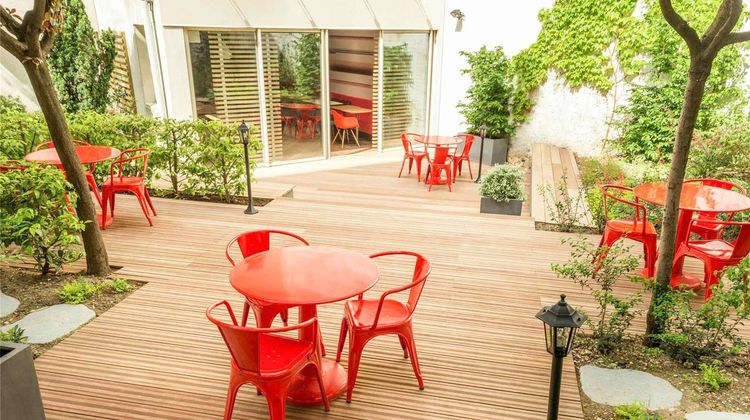 Ibis Paris La Fayette Exterior
