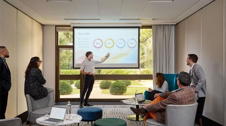 Mercure Caen Centre Meeting
