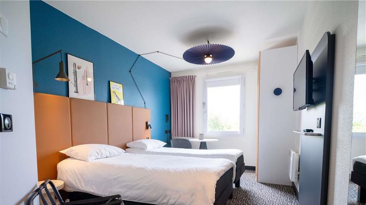 Ibis Hotel Avranches Room