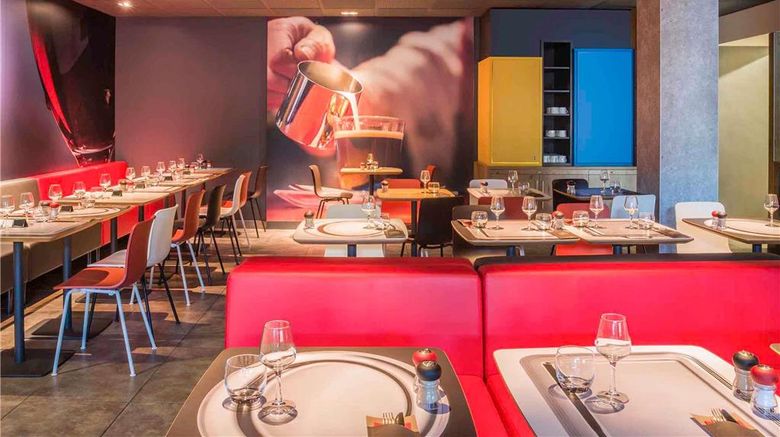 <b>Ibis Nantes Centre Gare Sud Restaurant</b>. Images powered by <a href="https://iceportal.shijigroup.com/" title="IcePortal" target="_blank">IcePortal</a>.