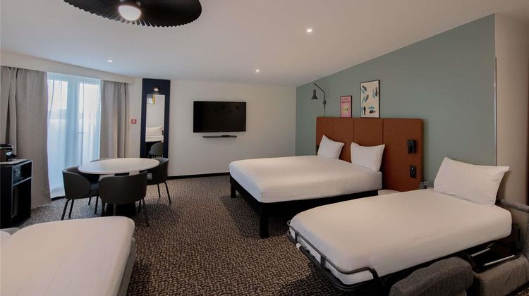 Ibis Paris Canal Saint Martin Exterior