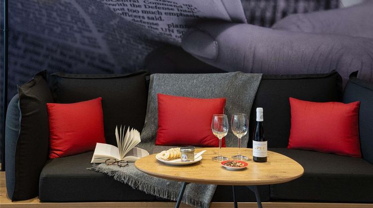 Ibis Paris Canal Saint Martin Exterior
