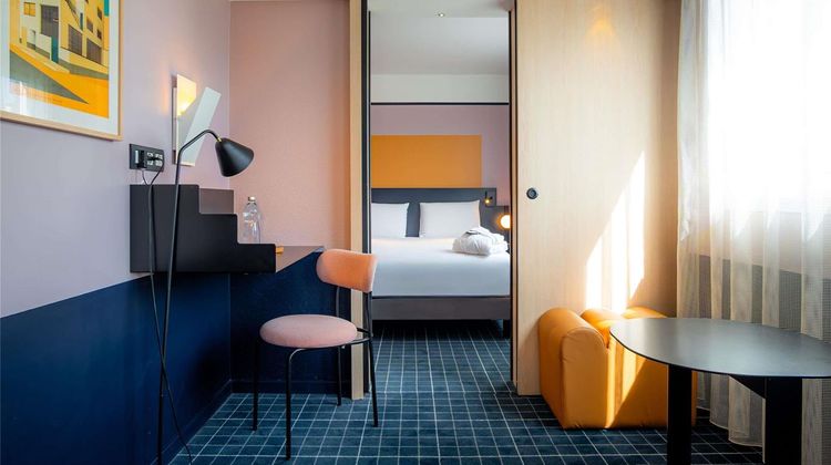 Mercure Hotel Paris XV Room