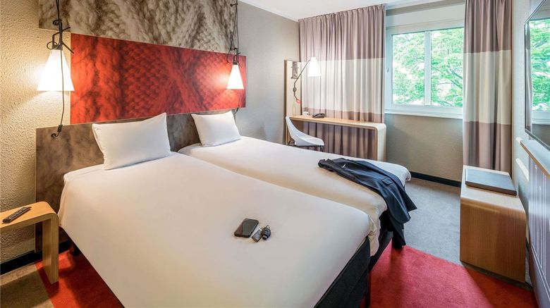 <b>Ibis Regensburg Furtmayr Room</b>. Images powered by <a href="https://iceportal.shijigroup.com/" title="IcePortal" target="_blank">IcePortal</a>.
