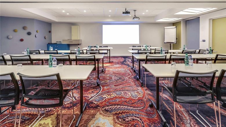 <b>Mercure Paris Gare Montparnasse Hotel Other</b>. Images powered by <a href="https://iceportal.shijigroup.com/" title="IcePortal" target="_blank">IcePortal</a>.