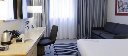 Novotel Manchester West Room