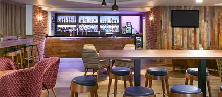Novotel Manchester West Exterior
