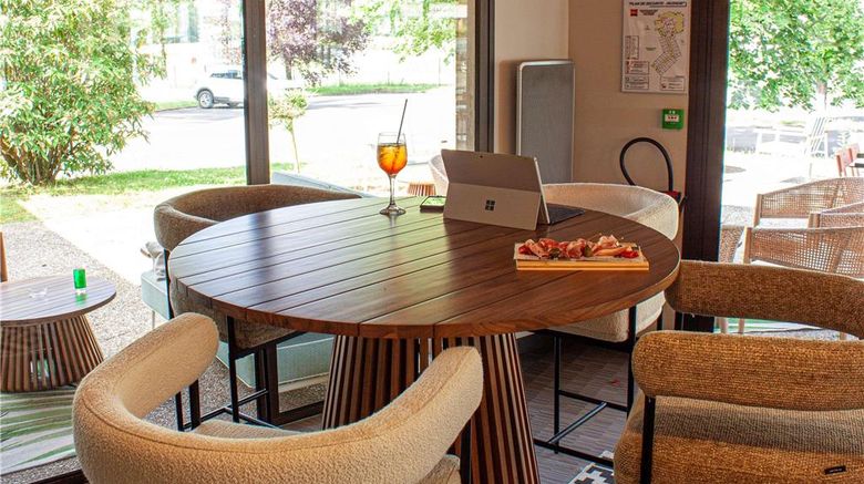 <b>Ibis Amboise Exterior</b>. Images powered by <a href="https://iceportal.shijigroup.com/" title="IcePortal" target="_blank">IcePortal</a>.