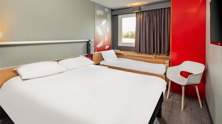 Ibis Amboise Room