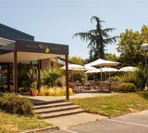 Ibis Amboise Exterior