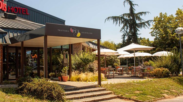 Ibis Amboise Exterior