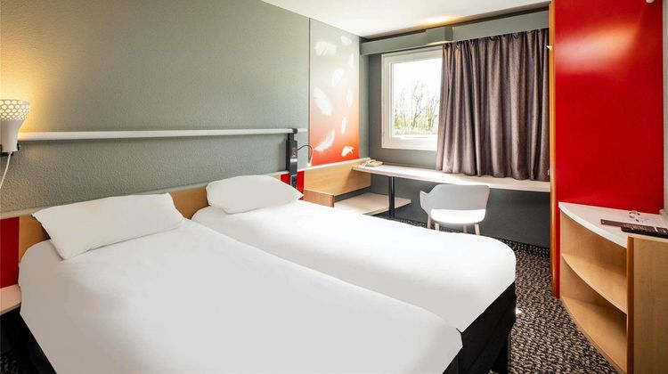 Ibis Amboise Room
