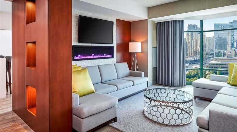 <b>Novotel Toronto North York Room</b>. Images powered by <a href="https://iceportal.shijigroup.com/" title="IcePortal" target="_blank">IcePortal</a>.