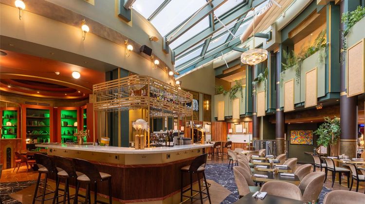 Nest  La Defense by Mgallery Restaurant
