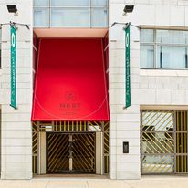 Nest  La Defense by Mgallery