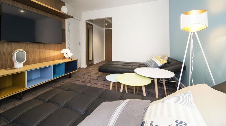 <b>Ibis La Rochelle Centre Suite</b>. Images powered by <a href="https://iceportal.shijigroup.com/" title="IcePortal" target="_blank">IcePortal</a>.