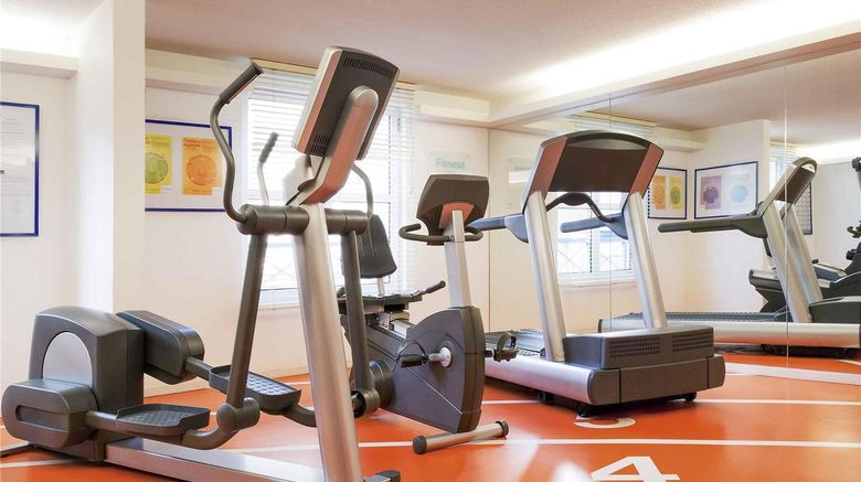 <b>Novotel Lille Centre Health</b>. Images powered by <a href="https://iceportal.shijigroup.com/" title="IcePortal" target="_blank">IcePortal</a>.