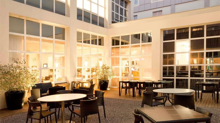 Novotel Lille Centre Exterior