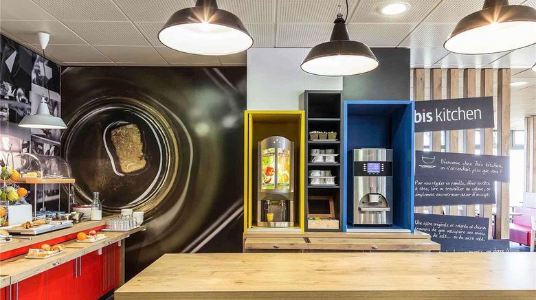 Ibis Hotel Thonon-les-Bains Exterior. Images powered by <a href="https://iceportal.shijigroup.com" target="_blank" rel="noopener">Ice Portal</a>.