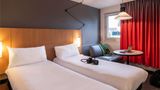 Ibis Cergy Le Port Room