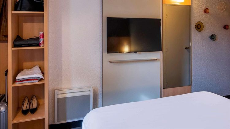 Ibis Cergy Le Port Room