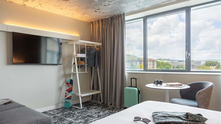 Ibis Hotel Clermont-Ferrand Room