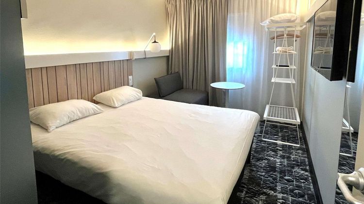 Ibis Hotel Clermont-Ferrand Room