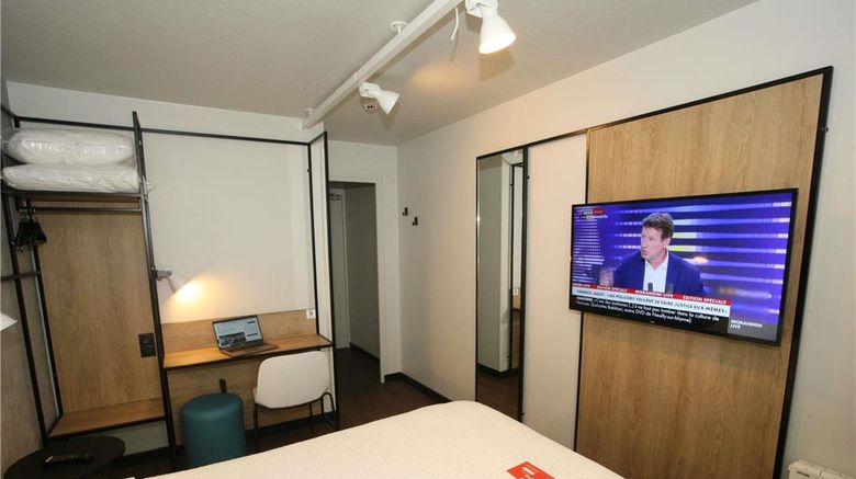 <b>Ibis Hotel St Lo Room</b>. Images powered by <a href="https://iceportal.shijigroup.com/" title="IcePortal" target="_blank">IcePortal</a>.