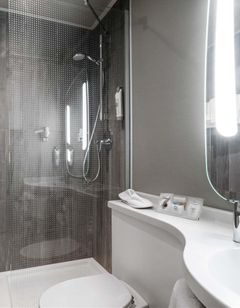 Ibis Hotel Milan Centro