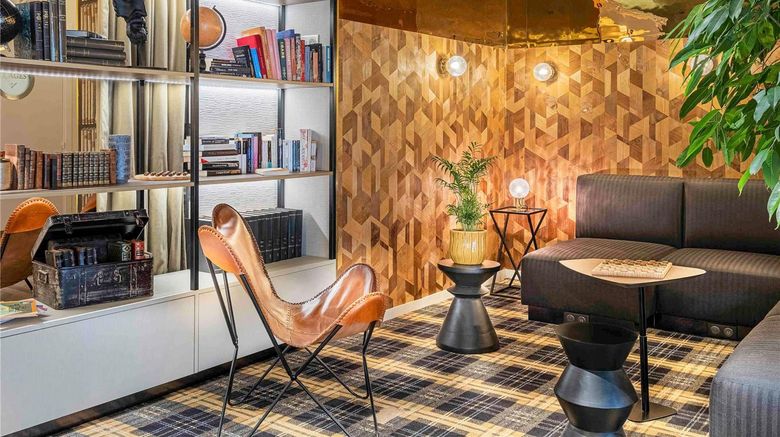 <b>Mercure Paris Austerlitz Bibliotheque Exterior</b>. Images powered by <a href="https://iceportal.shijigroup.com/" title="IcePortal" target="_blank">IcePortal</a>.
