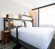 Mercure Paris Austerlitz Bibliotheque Room