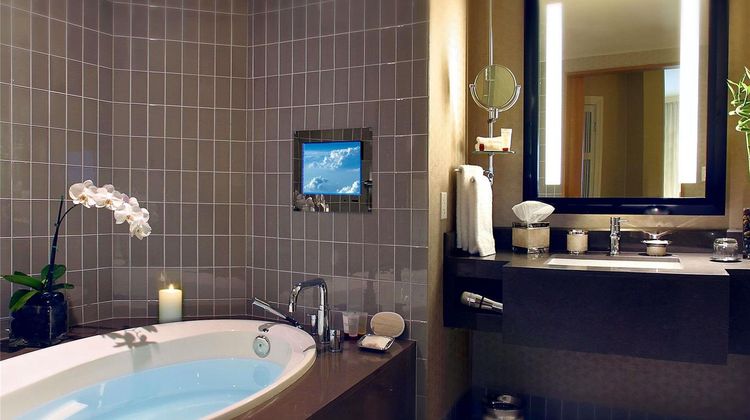Sofitel Los Angeles at Beverly Hills Suite