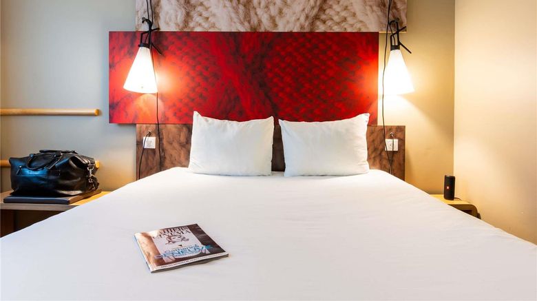 <b>Ibis Hotel Strasbourg Petite France Room</b>. Images powered by <a href="https://iceportal.shijigroup.com/" title="IcePortal" target="_blank">IcePortal</a>.