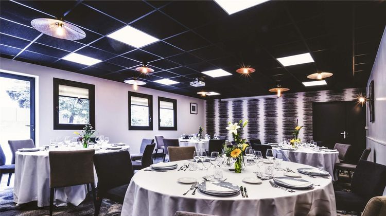 Mercure Pau Palais des Sports Meeting